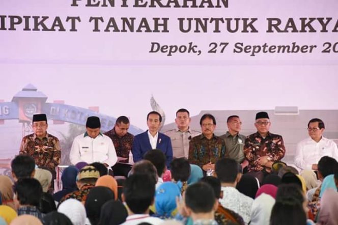 
					Giliran Depok Dapat Sertifikat