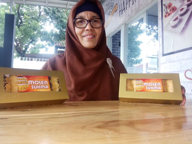 
					Titi Sumarni, Produksi Molen Sukma Beraneka Rasa