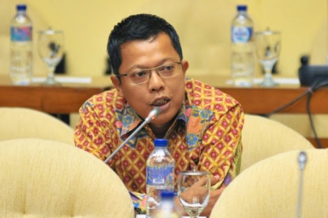 
					Ichsan Firdaus Masuk Kandang Banteng