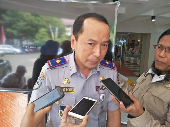 
					Depok Bakal Bangun LRT