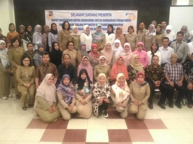 
					rapat koordinasi permasalahan kesehatan di Aula Gedung Harmoni Yasmin Center, Bogor Barat, kemarin. 