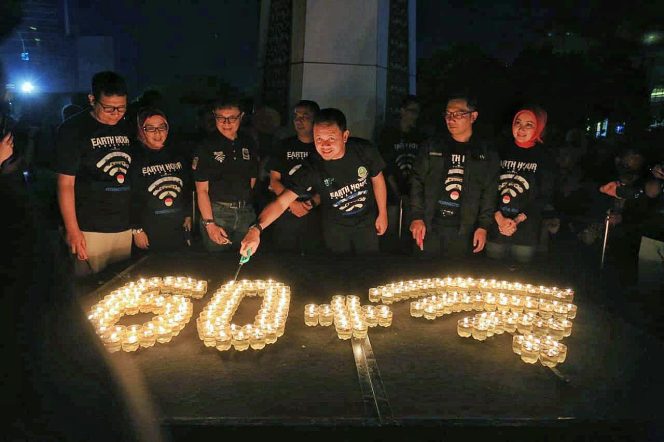 
					Earth Hour 2019 terus digaungkan untuk masyarakat Kota Bogor lebih menghemat energi listrik, dengan mematikan listrik selama satu jam.