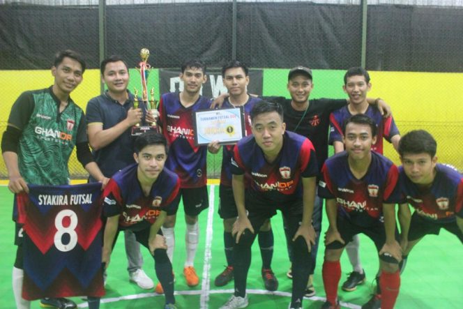 
					Syakira Futsal akhirnya keluar menjadi Juara pertama dalam kegiatan kompetisi futsal “WPROJECT 2019” di D’two Futsal Center, Kalimulya, Cilodong Depok, Minggu (31/3).