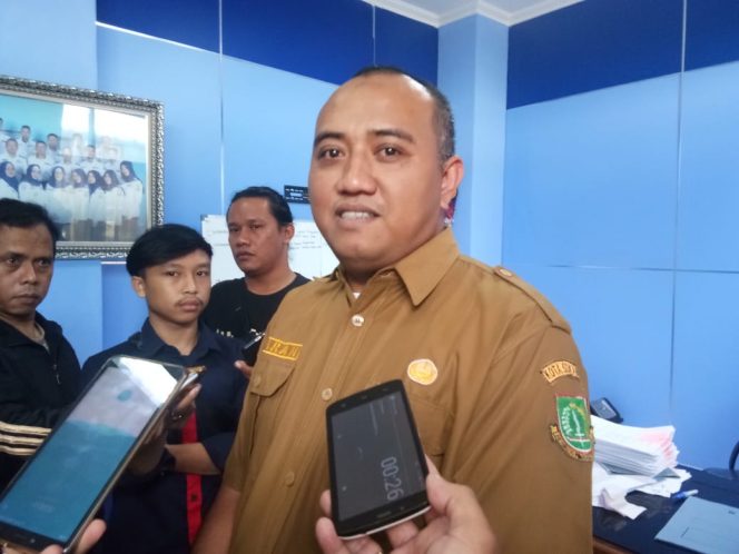 
					Kepala Bidang Lalu Lintas dan Angkutan (LLA) Dishub Kota Sukabumi, H.R. Imran Whardhani.