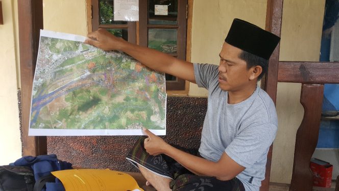 
					Pertahankan Makam Keramat, Warga Ciletuh Lawan Pengembang MNC Land.