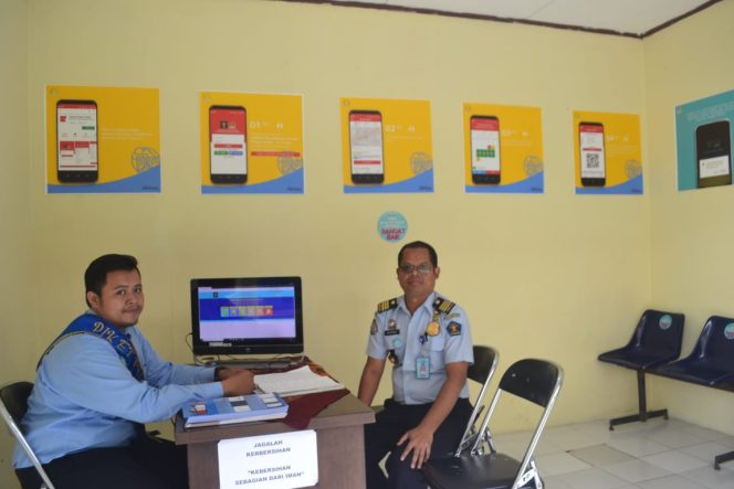 
					Kantor Imigrasi Sukabumi Terapkan Sistem Antrean Online.