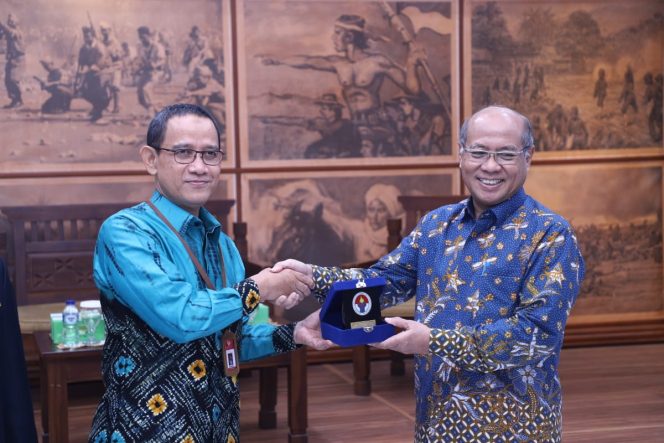 
					Asisten Deputi Kewirausahaan Pemuda, Imam Gunawan usai menjadi pembicara seminar bertajuk kewirausahaan di Universitas Pancasila, Jakarta Selatan.