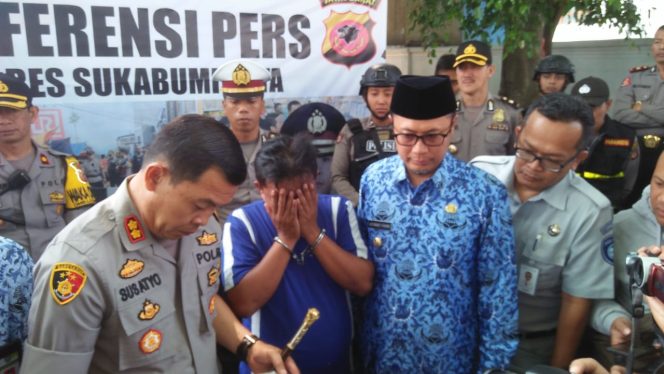 
					Sopir Bus Maut Pengangkut Jamaah Haji Jadi Tersangka.