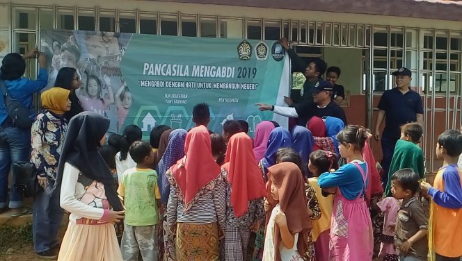 
					Ironi Pendidikan di Desa Gobang