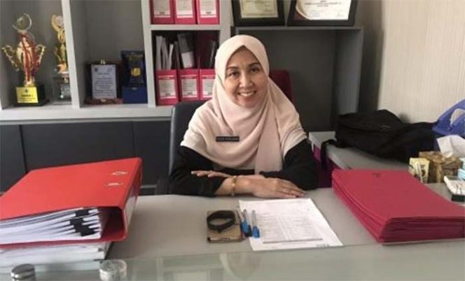 
					Kepala UPT Puskesmas Limo,  Elin Herliana