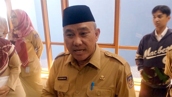 
					Wali Kota Depok Mohammad Idris