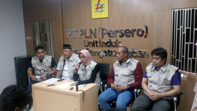 
					Peristiwa padamnya listrik di sejumlah daerah di Jawa Barat, Banten dan DKI Jakarta yang terjadi pada Minggu, 4 Agustus 2019 menjadi catatan kelam PLN sejak kasus serupa di tahun 1997.