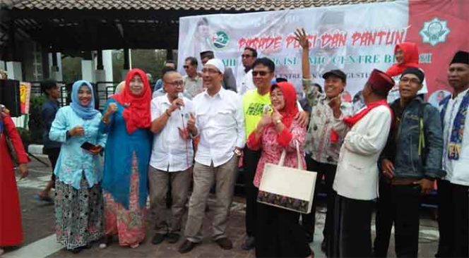 
					Parade Puisi-Pantun Ramaikan Milad Islamic Center Kota Bekasi.