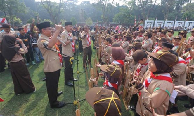 
					Kegiatan HUT ke-58 Pramuka di Lapangan Sempur, Kota Bogor 