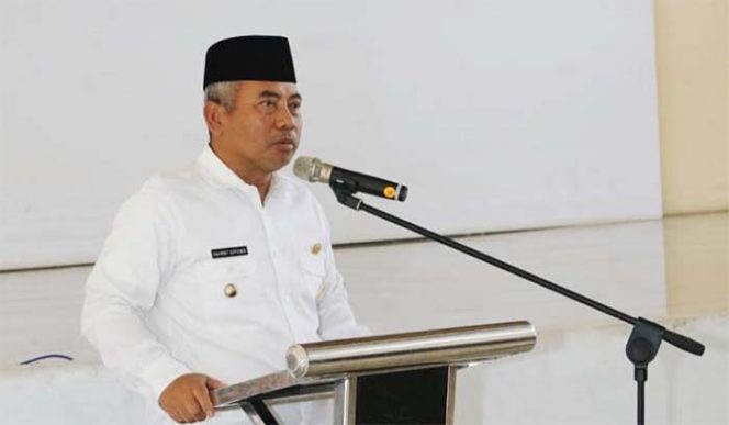 
					Wali Kota Bekasi Rahmat Effendi