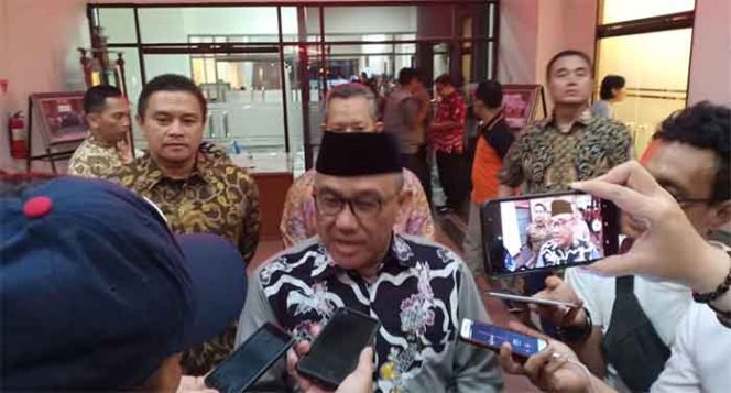 
					PISAH SAMBUT : Wali Kota Depok, Mohammad Idris angkat bicara soal isu Provinsi Bogor Raya