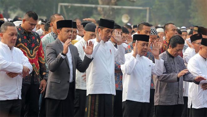 
					Jokowi – Bima Arya Shalat Ied Idul Adha di KRB