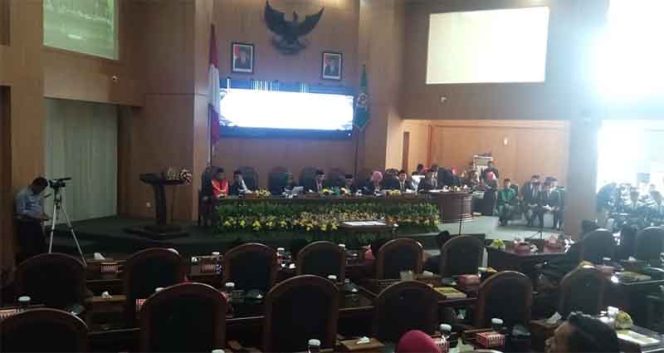 
					DPRD) Kabupaten Bogor menggelar rapat paripurna di Gedung DPRD Jalan Tegar Beriman, Cibinong.