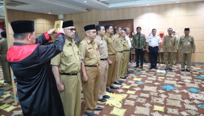 
					7 pejabat diambil sumpah saat dilantik menjadi Kepala OPD. (Foto: Istimewa)