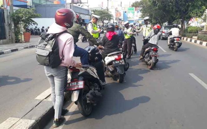 
					Sebanyak 524 pengendara di Jalan Margonda ditindak oleh petugas.