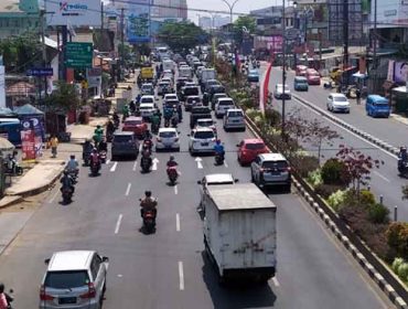 Kota Depok mencatatkan angka kemiskinan terendah se-Jawa Barat sebesar 2,34% pada tahun 2024, menurun dari tahun sebelumnya. BPS menyatakan bahwa penurunan ini menunjukkan perbaikan ekonomi pasca-pandemi.