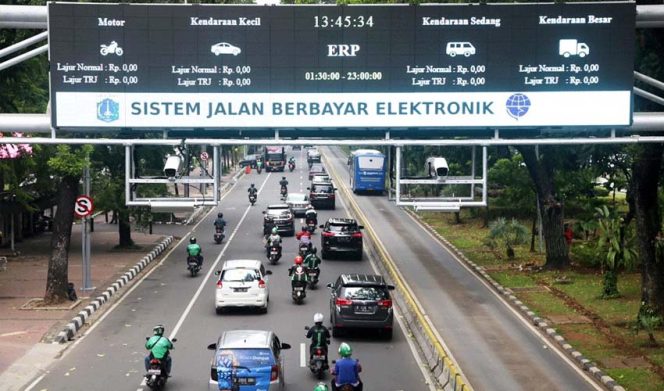 
					Wacana Kota Depok akan melakukan uji coba sistem jalan berbayar atau electronic road pricing (ERP).