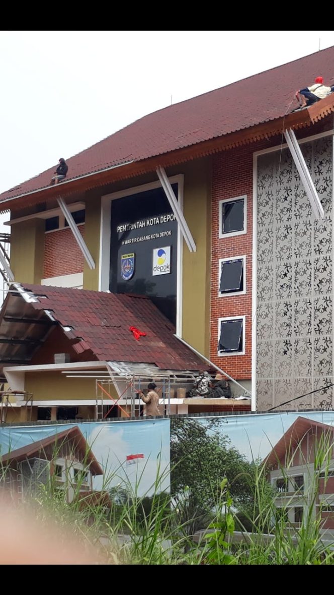 
					Pekerja Gedung Pramuka Tanpa K3, Ini Kata Ketua Komisi IV DPRD Jabar