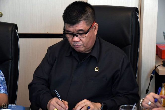 
					Komisi III DPRD Jabar Minta BJB Lakukan Pendekatan dengan Pengusaha