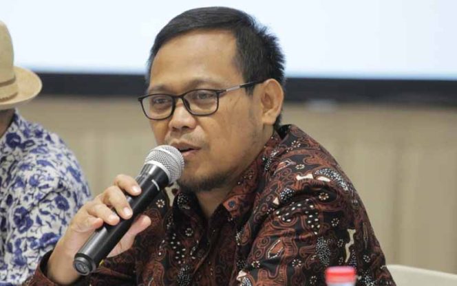 
					Imam Budi Hartono