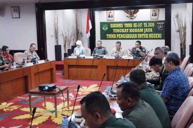 
					Kodim 0508/Depok akan menggelar pelaksanaan Program TNI Manunggal Membangun Desa ke-107 Kota Depok di Kecamatan Cilodong.