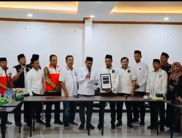 Partai Masyumi memberikan dukungan ke pasangan Imam Budi Hartono dan Ririn Farabi Arafiq di Pilkada Depok 2024.